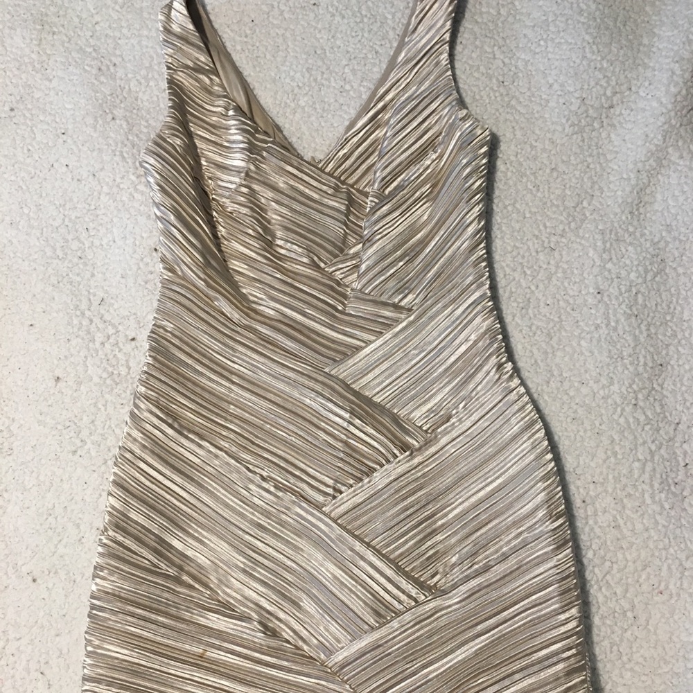 Max and Cleo dress